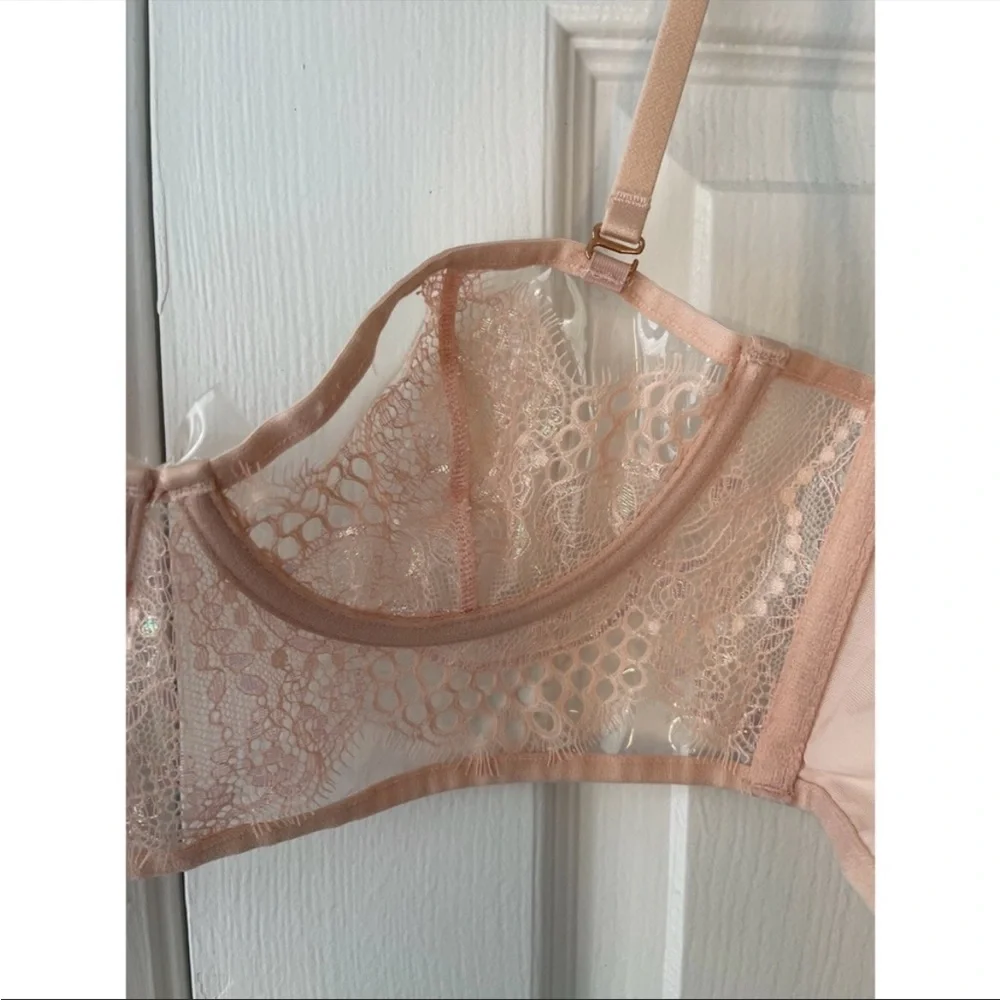 Savage x Fenty Hyper Real Lace and Vinyl Bustier - Picture 3 of 3